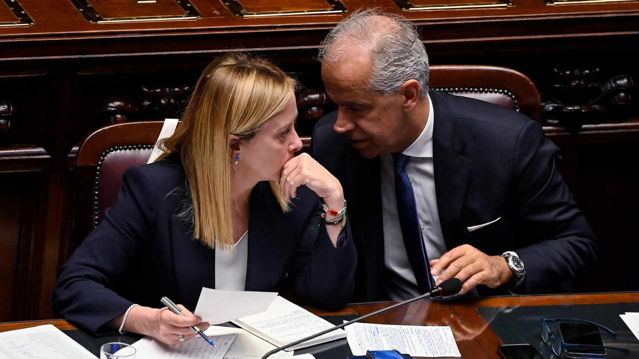 Piantedosi lancia Meloni al Quirinale: «Bella cosa per tutto il Paese»