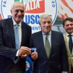 Renzi addio: l’assessore campano Caputo passa con Forza Italia